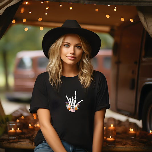 ILY Skull Pumpkin Black Tee